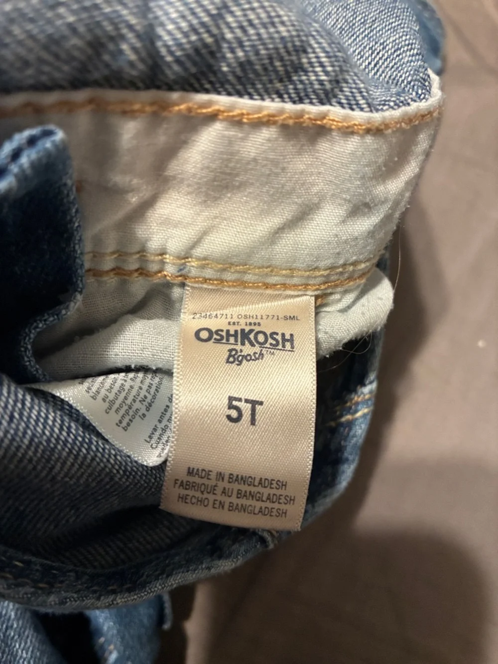 5T Oshkosh Bigosh star denim shorteralls